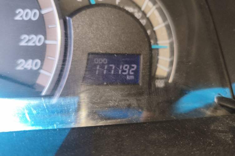 Used Toyota Camry 2012 Junrui 2.0S Radiant Edition Odometer Close Up