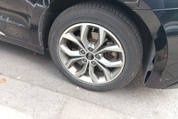 Used Geely Auto Emgrand GT 2016 2.4L Comfort Version
