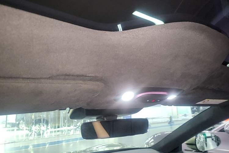 Used Xiaomi Auto SU7 2024 Four-Wheel Drive Ultra-Long Range Advanced Intelligent Driving Max Edition