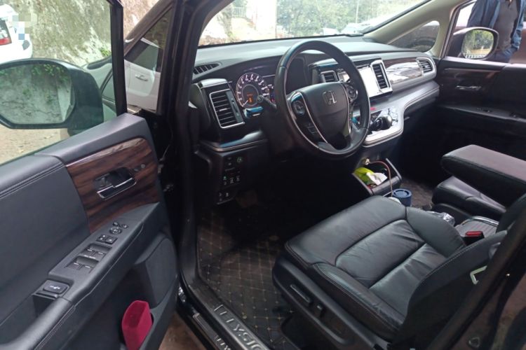 Used Honda Elysion 2016 2.4L Supreme Edition