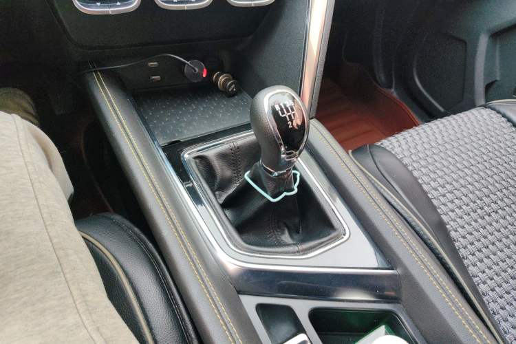 Used BAIC Beijing X3 2019 1.5T Manual Glory Edition