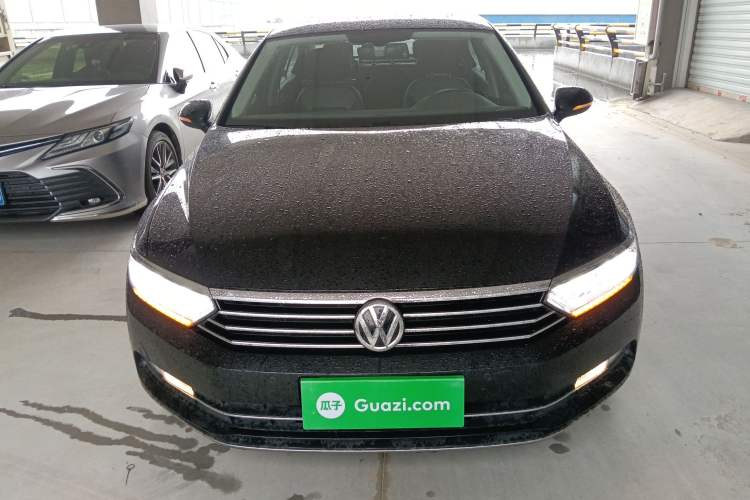 Used Volkswagen Magotan 2019 330TSI DSG Luxury Version China VI Standard Front