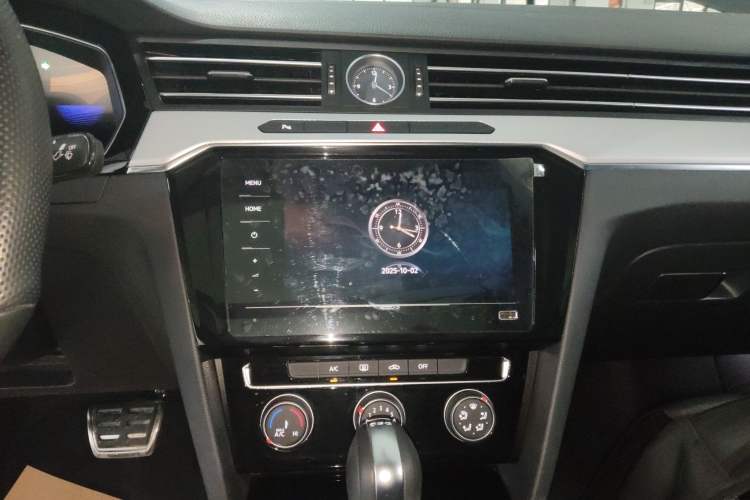 Used Volkswagen Magotan 2023 2 Million Units Limited-Edition 280TSI DSG Comfort Version