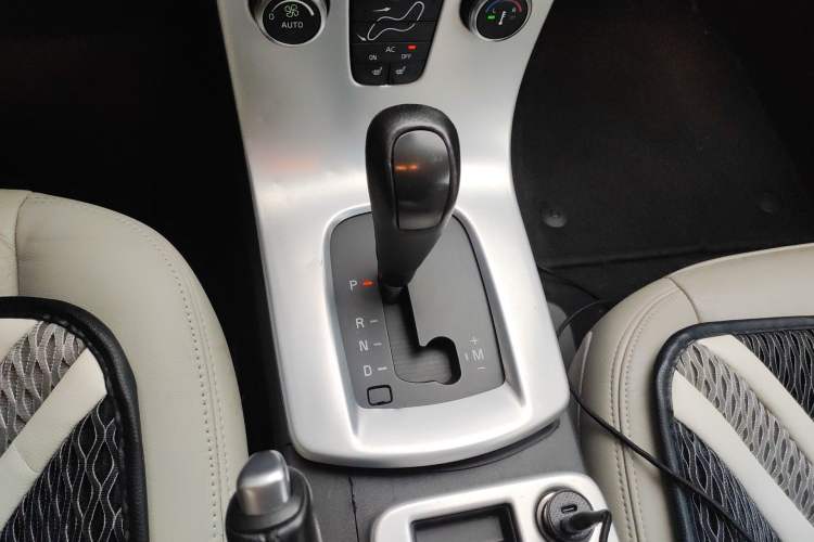 Used Volvo C30 2010 2.0 Zhiya Edition Gear Lever