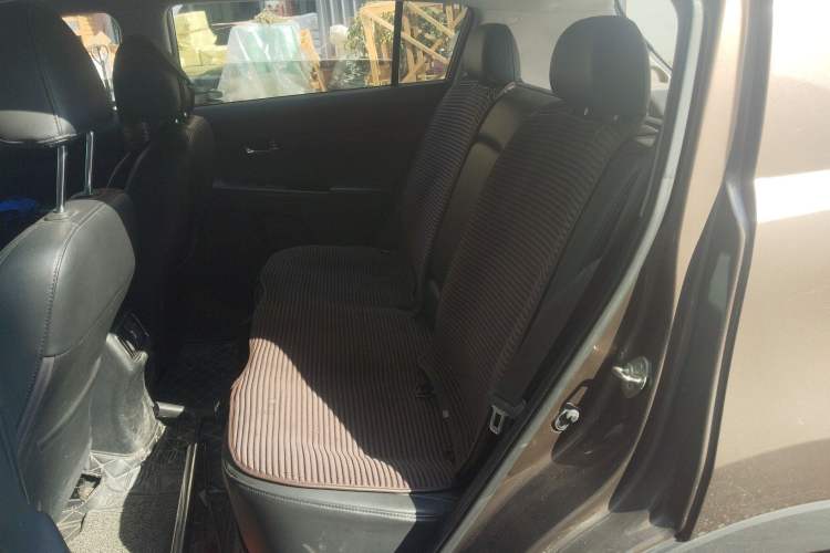 Used Kia Sportage R 2015 2.0L Automatic Two-Wheel Drive GLS Left Rear Seat