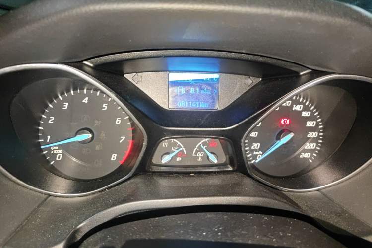 Used Ford Focus 2012 Sedan 1.6L Automatic Fashion Edition