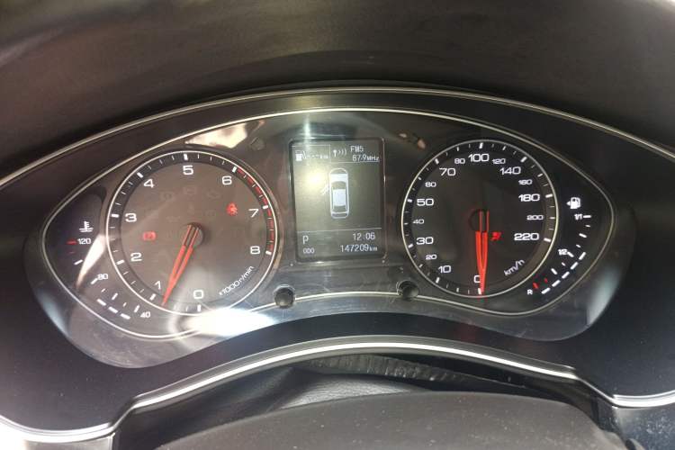 Used Zotye Z700 2018 Z700H 1.8T DCT Luxury Edition
