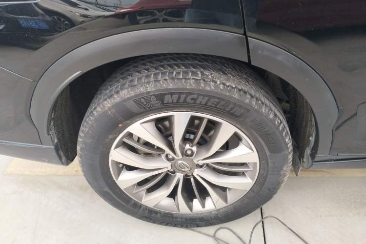 Used GAC Trumpchi GS8 2017 320T Two-Wheel Drive Luxury Smart Connectivity Version (7 Seats)