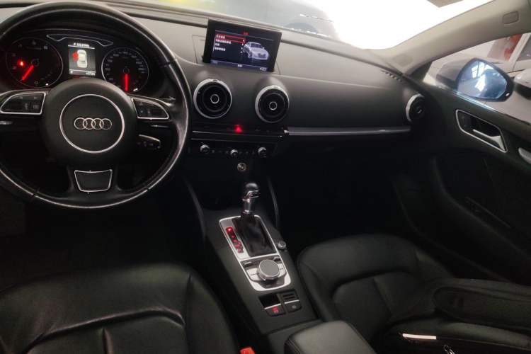 Used Audi A3 2015 Limousine 45 TFSI S line Luxury Model