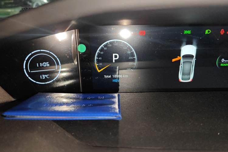 Used CHANGAN UNI-V iDD 2023 Zhidian iDD 1.5T 113km Smart & Fun Version (Rapid Edition)