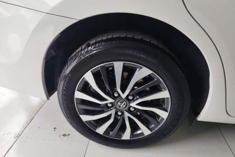 Used Toyota Corolla Hybrid E+ 2019 1.8L E-CVT Leading Edition