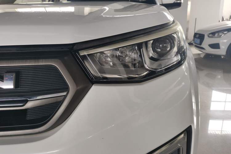 Used CHANGAN CS55 2017 1.5T Manual Colorful Edition