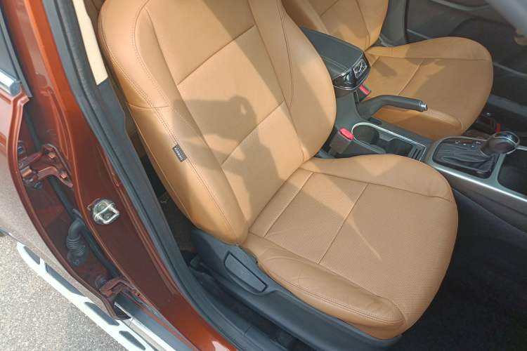 Used Kia KX3 2015 2.0L Automatic 4x4 PRM
