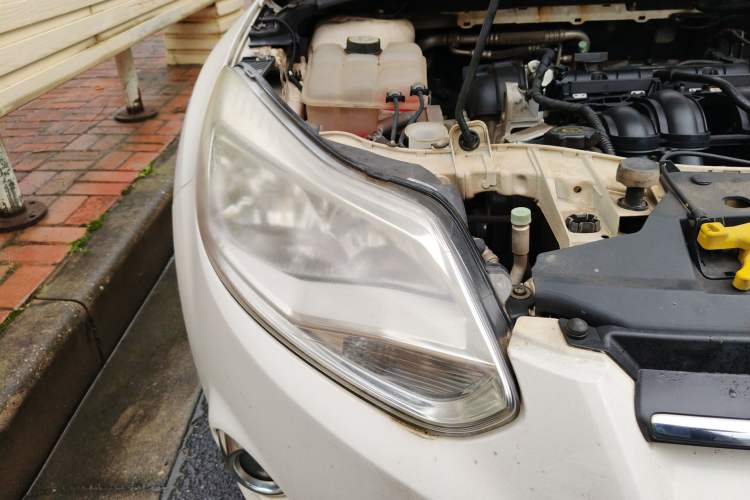 Used Ford Focus 2012 Sedan 1.6L Automatic Fashion Edition