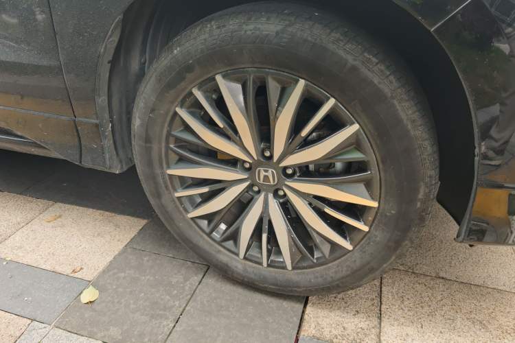 Used Honda Avancier 2020 370TURBO Two-Wheel Drive Luxury Edition Right Front Wheel Hub