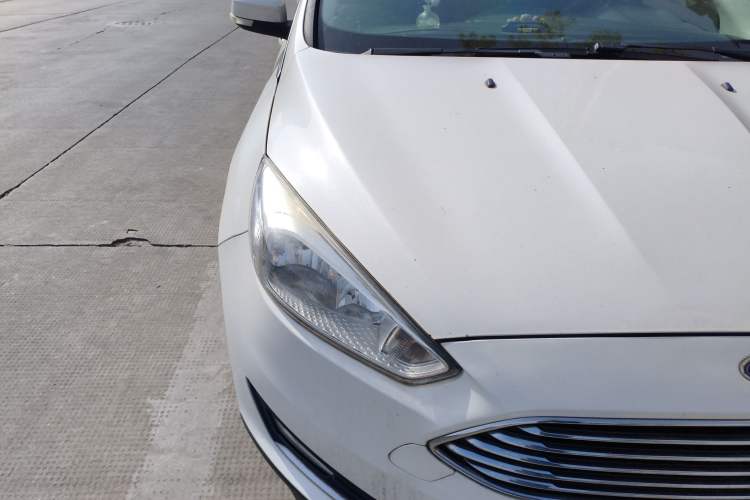 Used Ford Focus 2015 Sedan EcoBoost 125 Automatic Supreme Style Edition