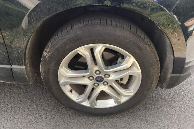 Used Ford Edge 2016 EcoBoost 245 Two-Wheel-Drive Titanium 7-Seater