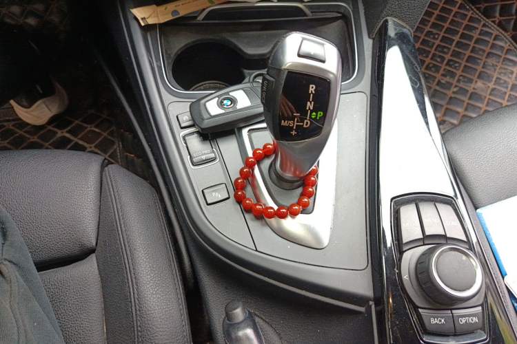 Used BMW 3 Series 2018 320Li Fashion Model
