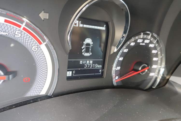 Used Isuzu JLM 2023 2.5T Diesel Manual 4x4 Chima Long-Wheelbase Version
