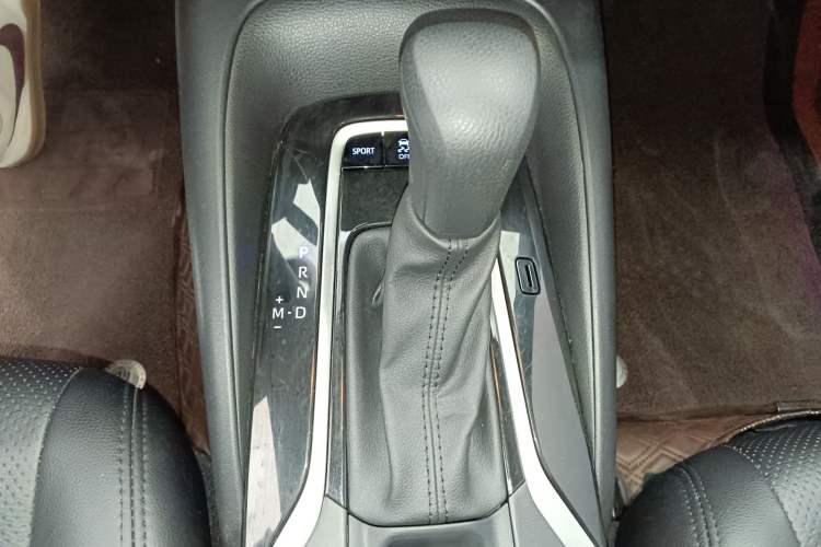 Used Toyota Levin 2021 185T CVT Luxury Edition Gear Lever