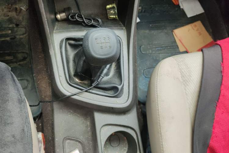 Used Wuling Hongguang V 2019 1.5L Jingqu Version China VI LAR