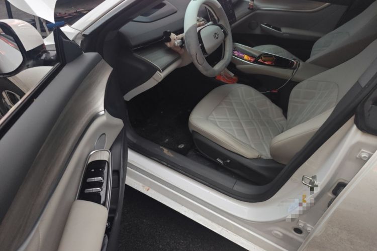 Used Qiyuan A07 2023 Range-Extended 200 Pro