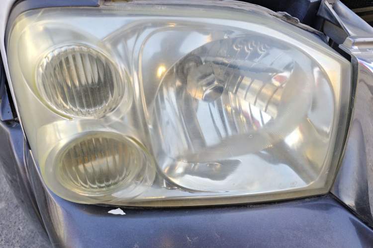 Used Nissan Paladin 2008 2.4L 4x4 Standard Edition Right Front Headlight