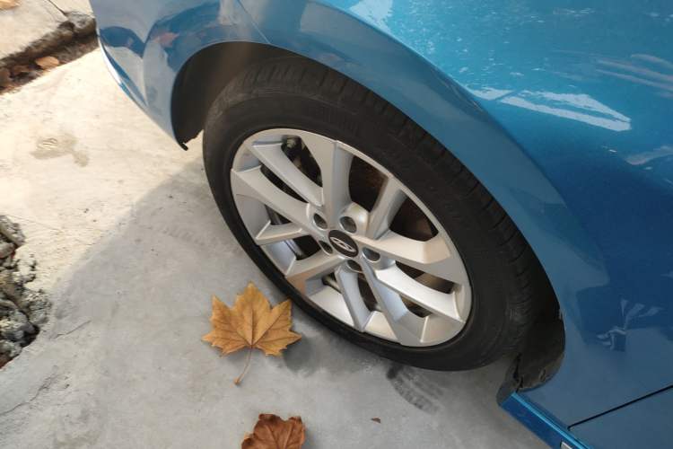 Used Chery Arrizo GX 2019 1.5T CVT New Dynamic Color Version China VI Standard