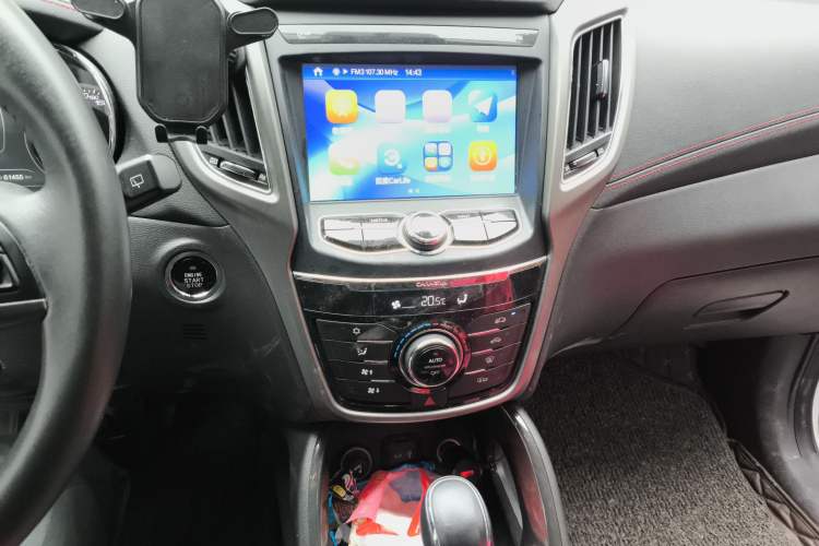 Used Changan CS75 2017 Shangkui Edition 1.5T Automatic Fengxiang Model