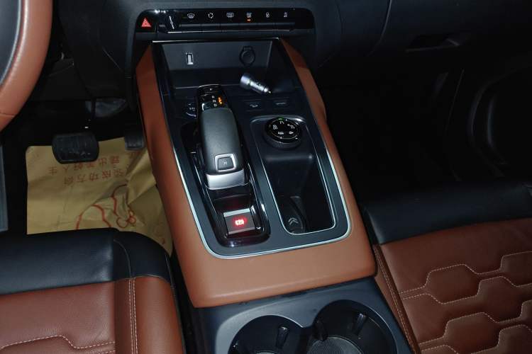 Used Citroen C5 AIRCROSS 2020 400THP Premium Edition Gear Lever