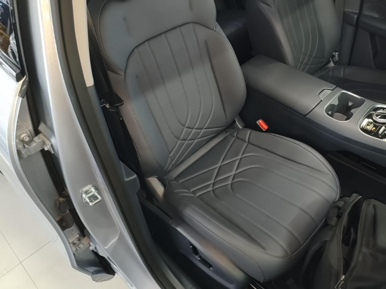 Geely Galaxy Xingjian 7 EM-i 2026 Model 135km Starship Version — снимка 19