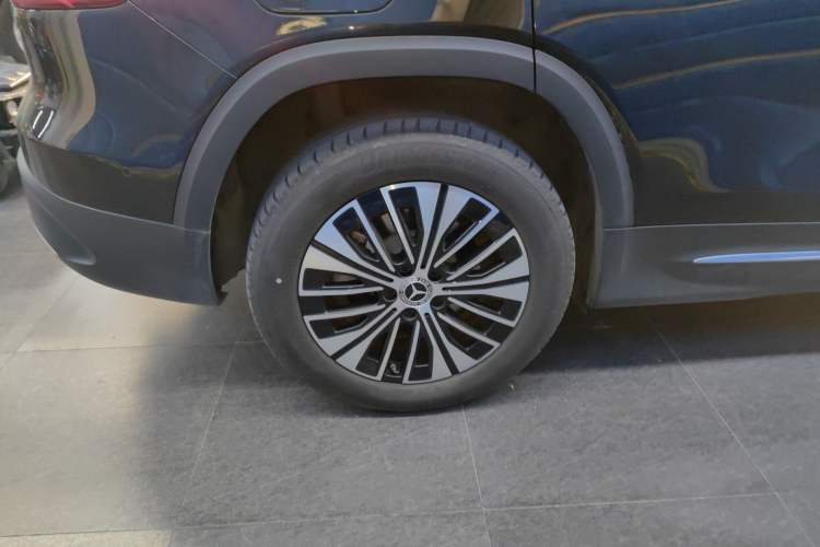 Used Mercedes-Benz EQB 2025 EQB 260