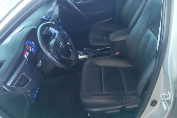 Used Toyota Corolla 2014 1.6L CVT GL-i Leather Edition