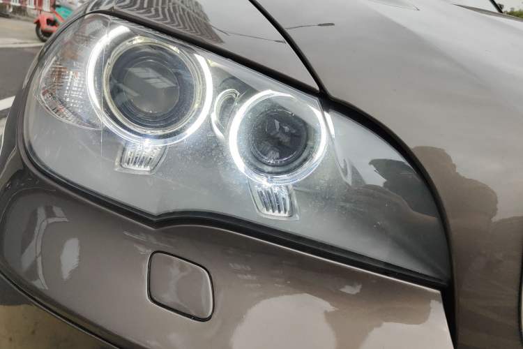 Used BMW X5 2013 xDrive35i Leading Model Right Front Headlight