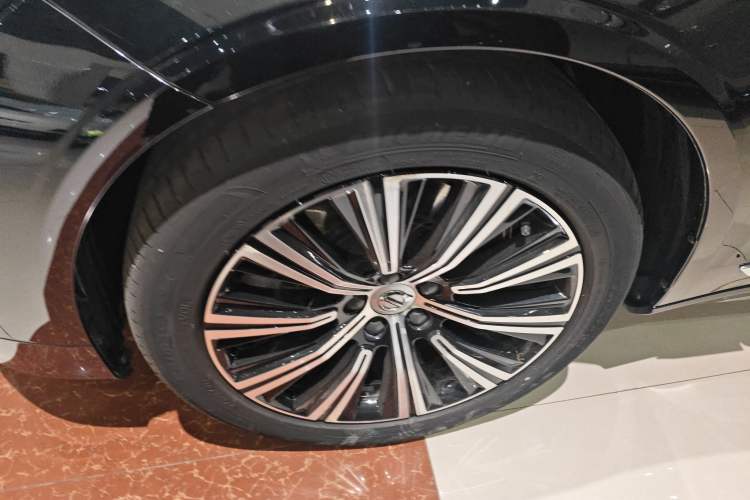 Used Volvo S90 New Energy 2021 T8 eDrive Hybrid Zhiyi Luxury Edition