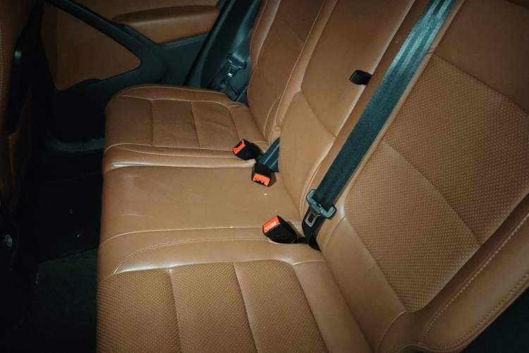 Used Volkswagen Tiguan 2016 2.0 TSI Four-Wheel Drive Standard Version