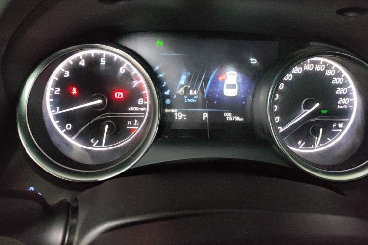 Used Toyota Camry 2018 2.5G Luxury Edition Instrument Cluster