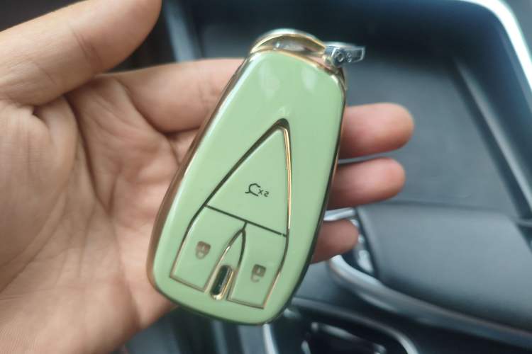 Used CHANGAN UNI-T 2022 1.5T Luxury Edition
