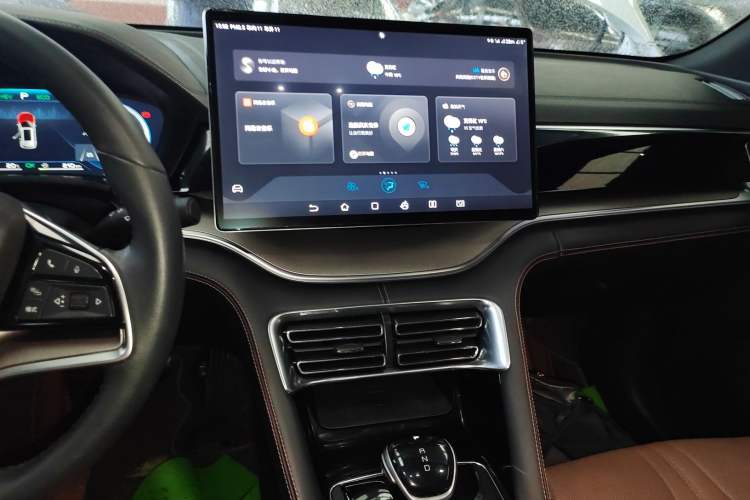 Used BYD Song PLUS New Energy 2021 DM-i 100KM Four-Wheel Drive Flagship PLUS