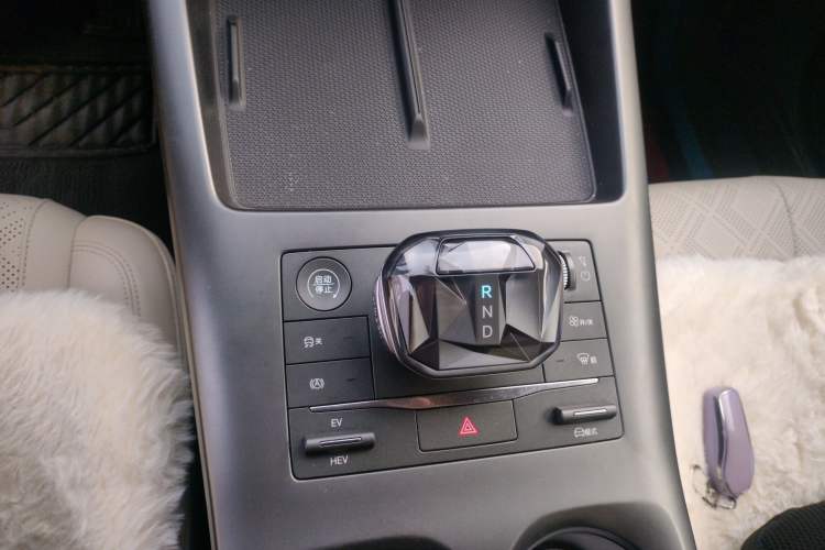 Used BYD Qin PLUS 2025 DM-i Smart Drive 55KM Leading Model