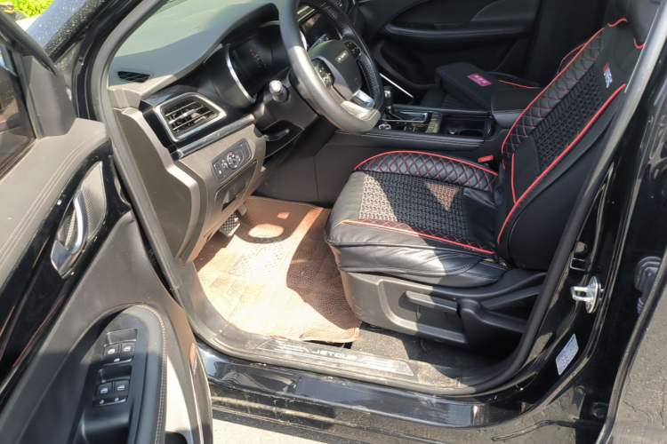 Used JETOUR X90 2020 1.6T DCT Shadow Edition 7-Seater