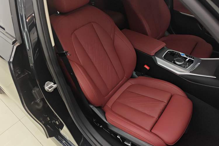 Used BMW i3 2025 eDrive 40 L Midnight Sports Package