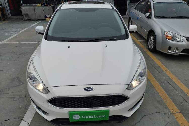 Used Ford Focus 2017 Hatchback 1.6L Automatic Fashion Edition Smart Drive Version