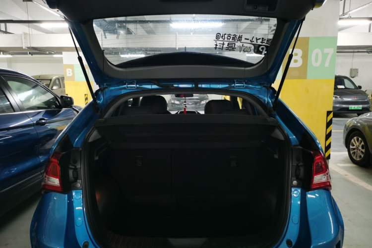 Used Luxgen U5 SUV 2017 1.6L CVT Prestige Edition
