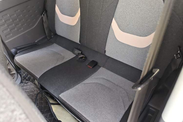 Used Chery QQ Ice Cream 2023 120km Ice Cream-Type Lithium Iron Phosphate