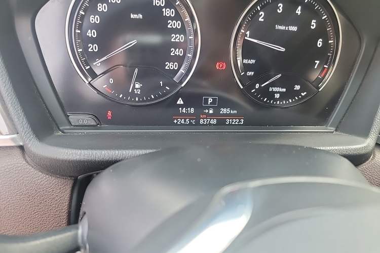 Used BMW X1 2019 sDrive18Li Premium Edition Odometer Close Up