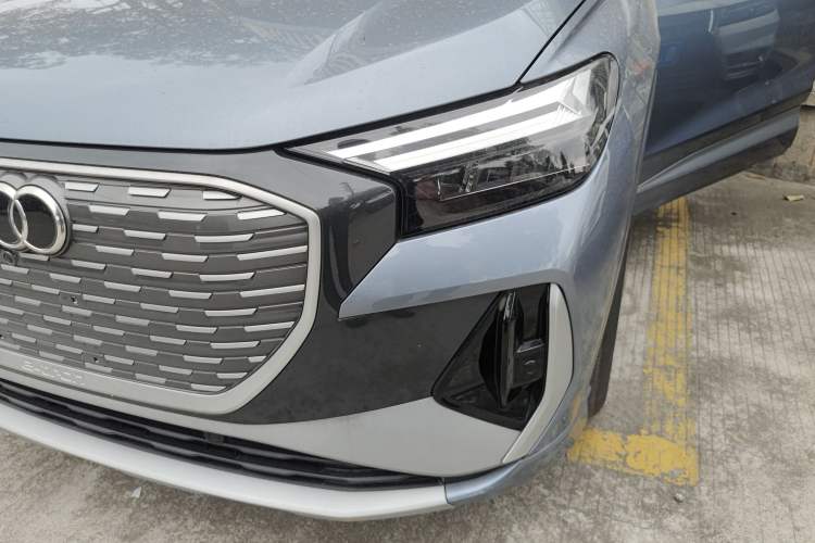 Used Audi Q4 e-tron 2024 40 e-tron Adventure Edition Left Front Headlight