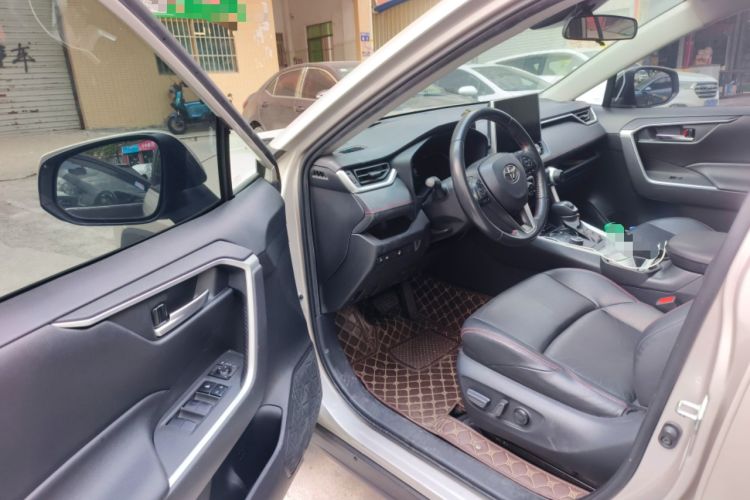 Used Toyota Wildlander New Energy 2021 High-Performance Edition 2.5L Two-Wheel Drive Powerful Version
