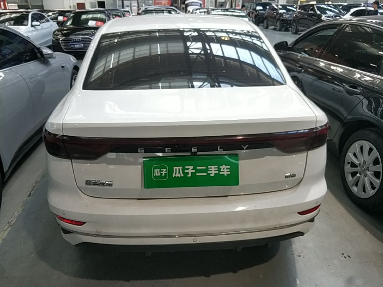 Geely Auto Emgrand 2025 4th Generation 1.5L CVT Luxury Version — снимка 5