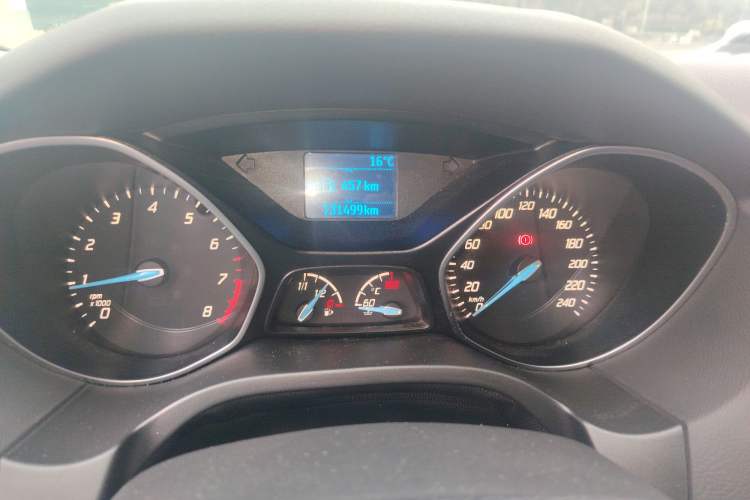 Used Ford Focus 2012 Sedan 1.6L Manual Fashion Edition